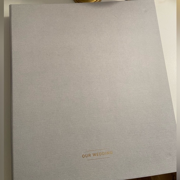 The Knot Wedding Planner Book - Picture 2 of 5